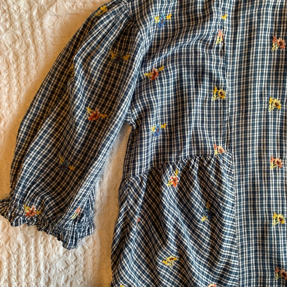 Sundance Navy Checkered Blouse with Floral Accents - Picture 15 of 16